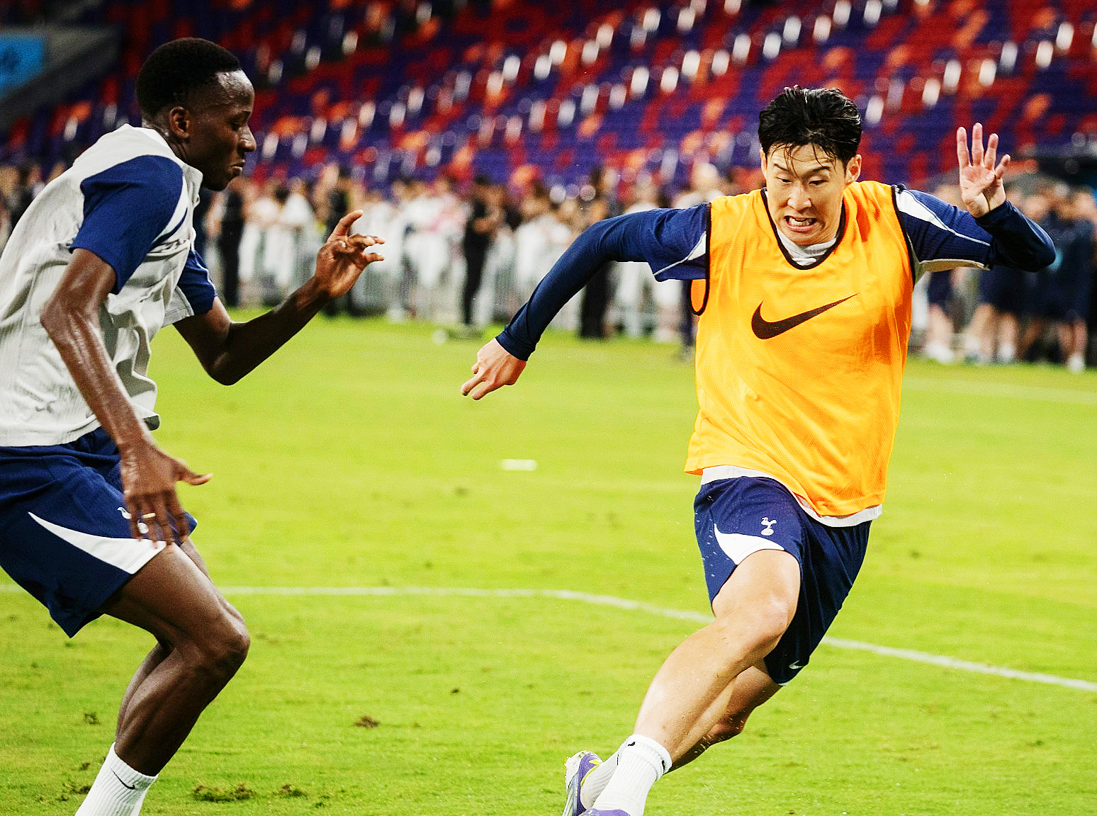 金年会中国站-新奥尔良鹈鹕发布备战花絮，国际比赛日门线救险，欧冠任务艰巨，纪律约束更严格(nba鹈鹕队球员名单)